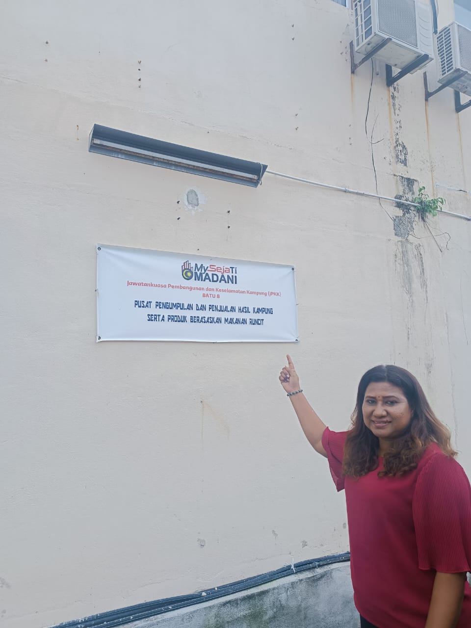 Gambar Projek PUSAT PENGUMPULAN DAN PENJUALAN HASIL KAMPUNG SERTA PRODUK BERASASKAN MAKANAN RUNCIT